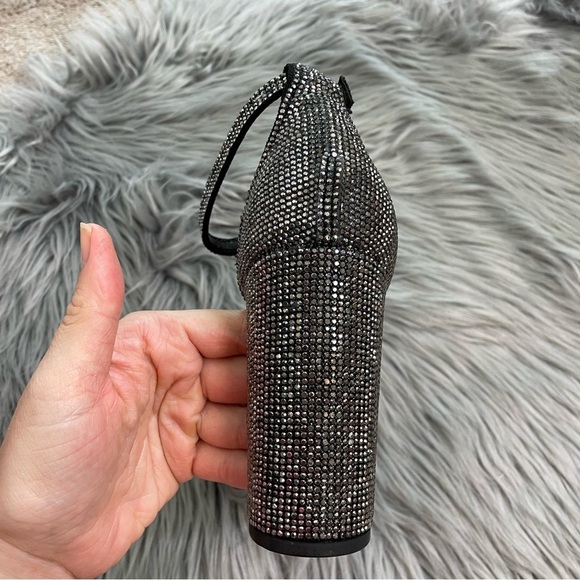 New Steve Madden Carrson Ankle Strap Sandal in Black Crystal Women’s Size 7.5 - Picture 5 of 6